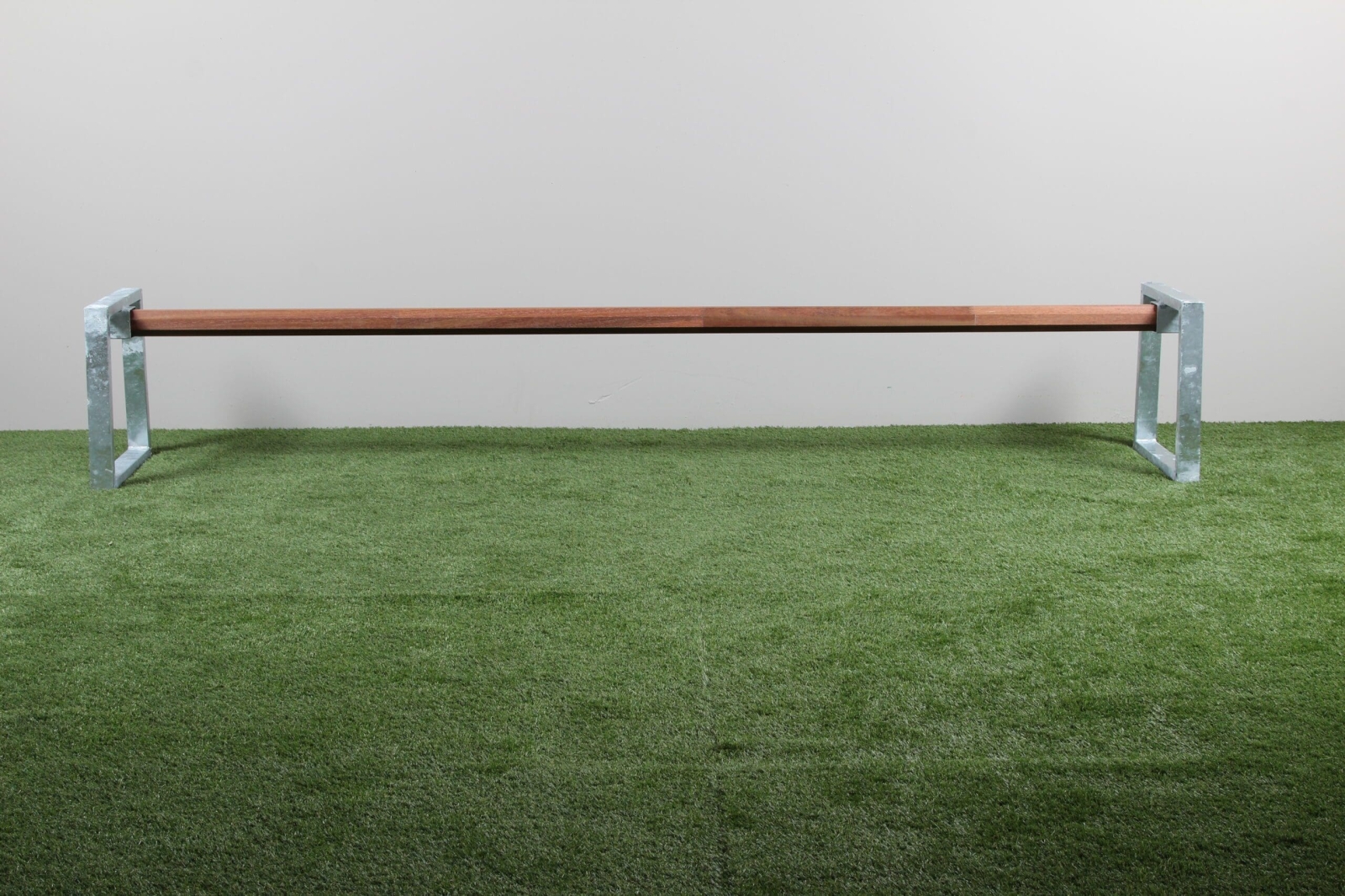 Cavaletti met hardhout balk en gegalvaniseerd frame