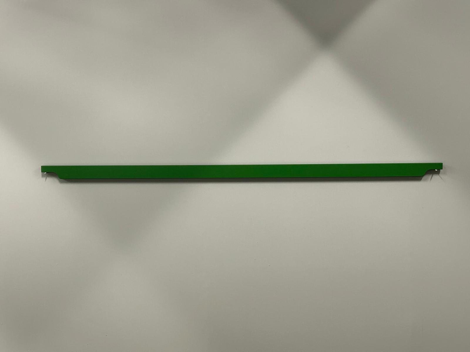 Plank 300 x 10 cm geschilderd